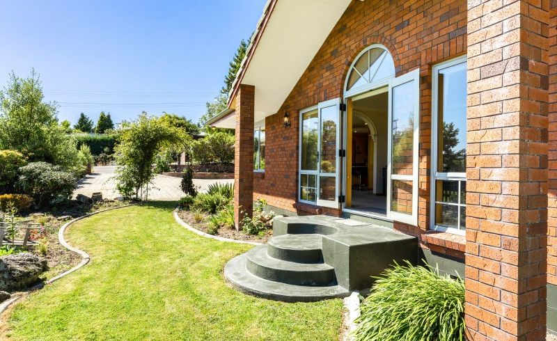  at 6 Chatham Street, Waihola