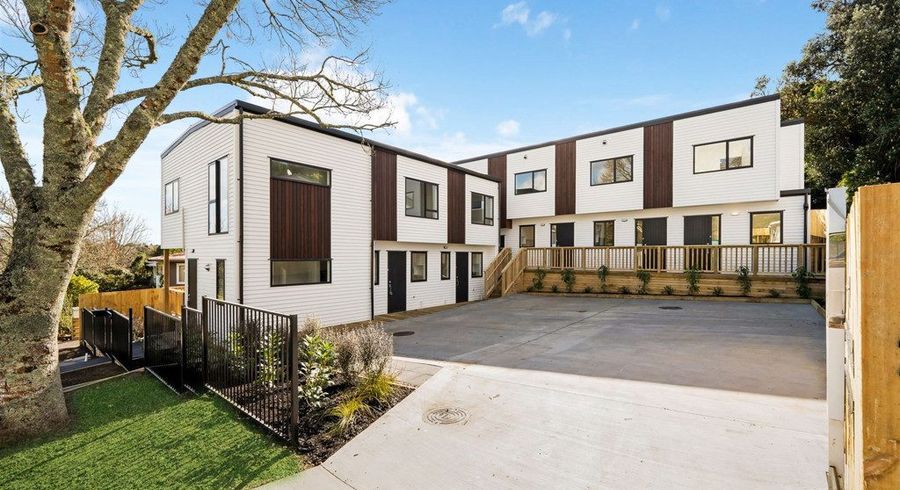  at 3/22 Takapu Street, Henderson, Auckland