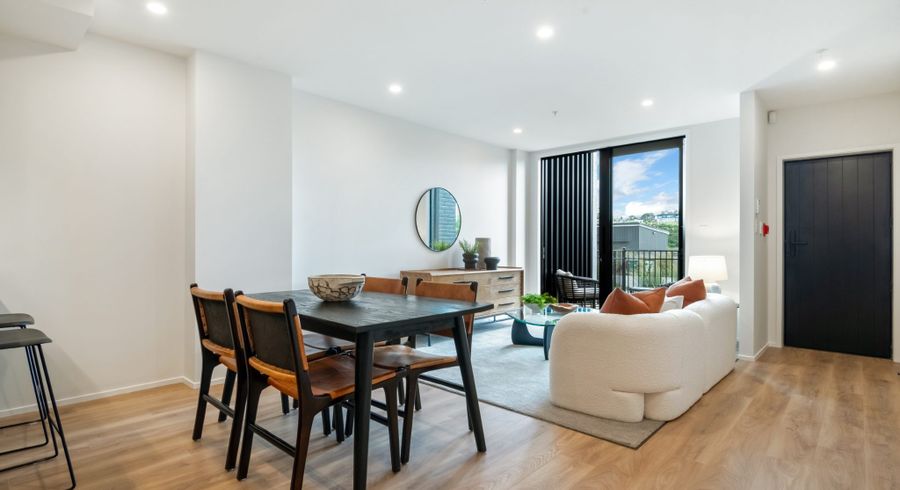  at 9/18 Karengo Street, Long Bay, North Shore City, Auckland
