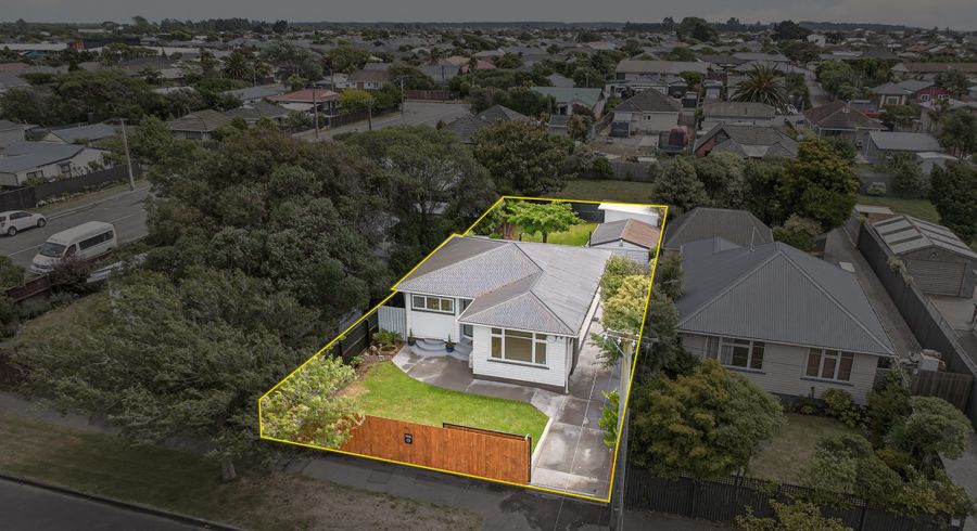  at 94 Bowhill Road, New Brighton, Christchurch City, Canterbury
