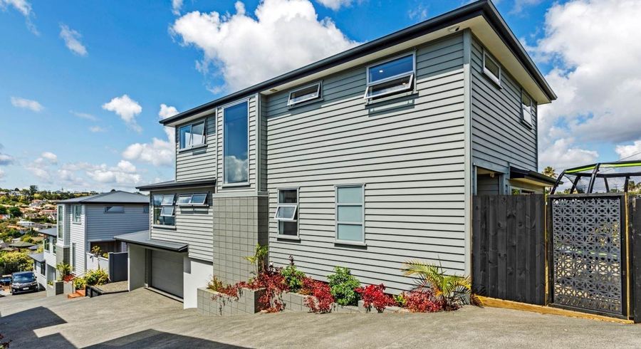  at 68 Arran Road, Browns Bay, Auckland