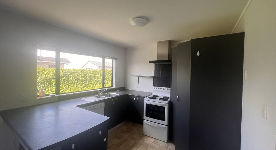  at 17A Jasmine Grove, Maungaraki, Lower Hutt, Wellington