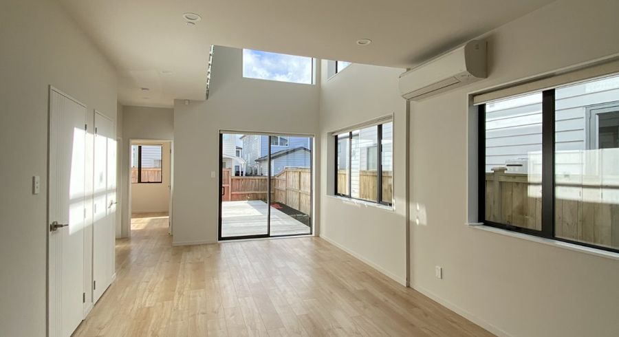  at 30 Toanui Road, Hobsonville, Waitakere City, Auckland