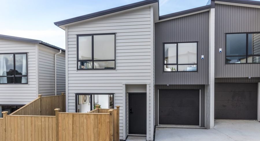 at 9 Sophie Lane, Henderson, Waitakere City, Auckland