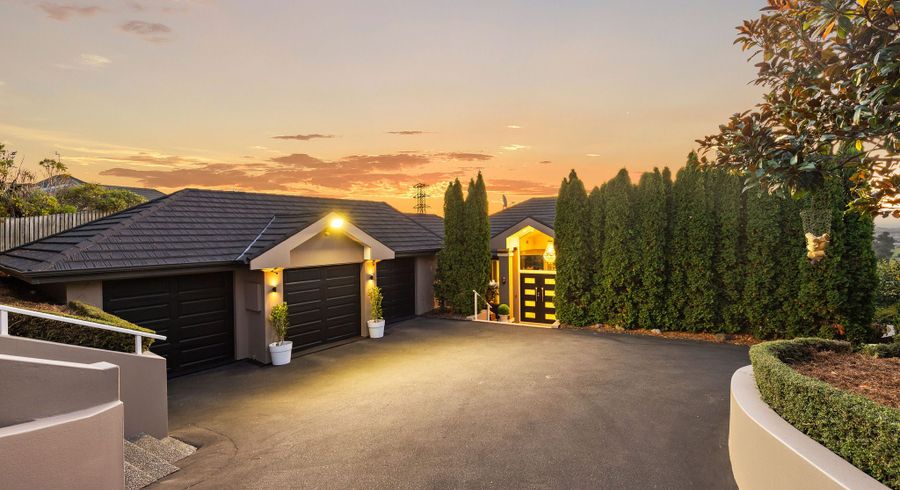  at 16 Highcrest Heights, Westmorland, Christchurch City, Canterbury