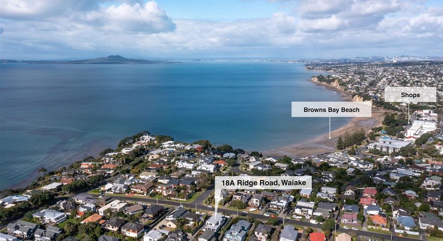  at 1/18 Ridge Road, Waiake, Auckland