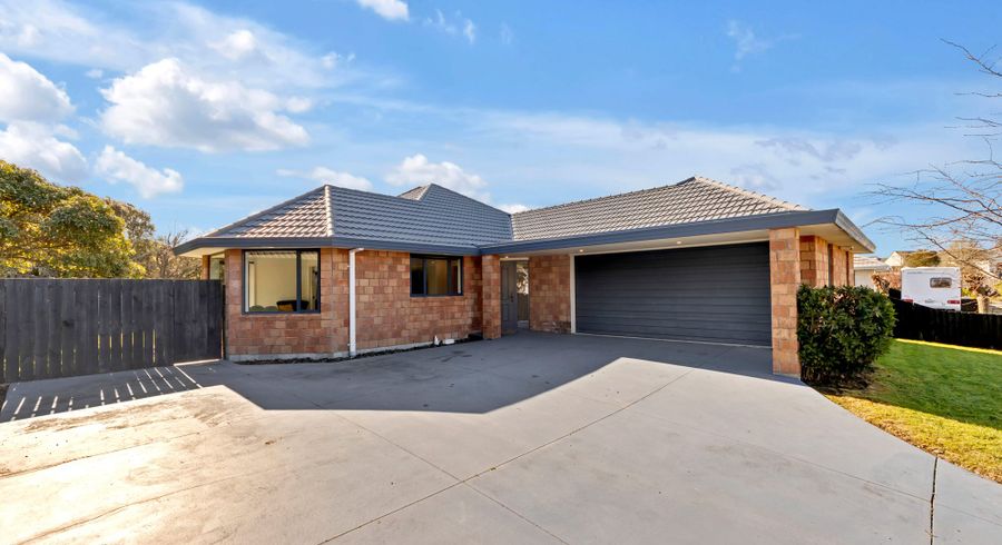  at 21 Forest Drive, Parklands, Christchurch City, Canterbury
