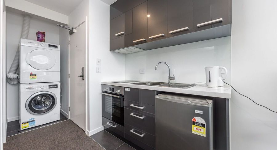  at 505B/8 Lakewood Court, Manukau, Manukau City, Auckland