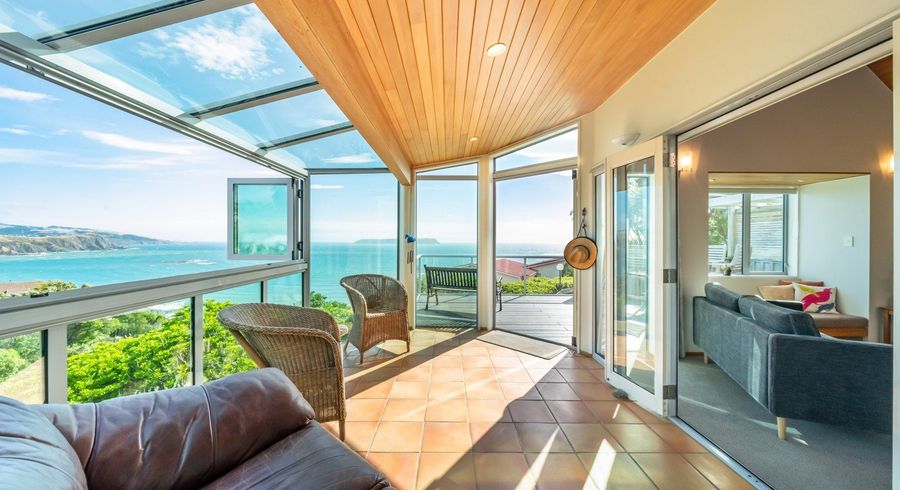  at 1 Roys Road, Plimmerton, Porirua, Wellington