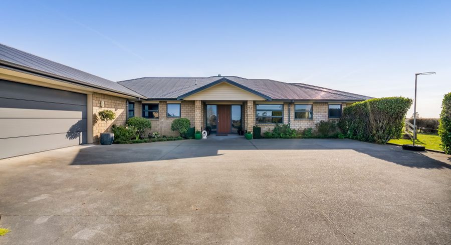  at 60 Monmouth Road, Pembroke, Stratford