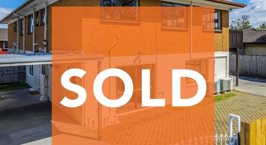  at 1/53 Butley Drive, Farm Cove, Auckland