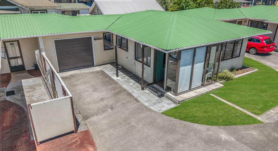  at 2/610 Queen Street West, Saint Leonards, Hastings, Hawke's Bay