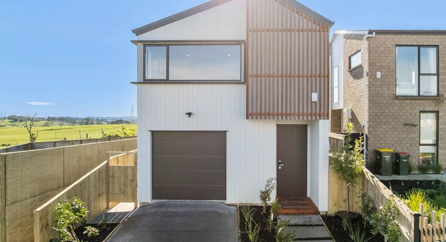  at 28 Kotiu Place, Massey, Waitakere City, Auckland