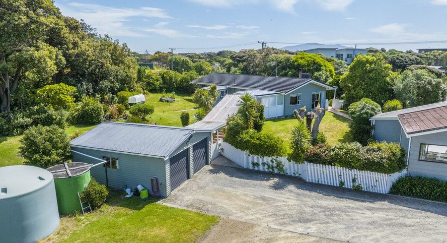  at 49 Paetawa Road, Peka Peka, Waikanae