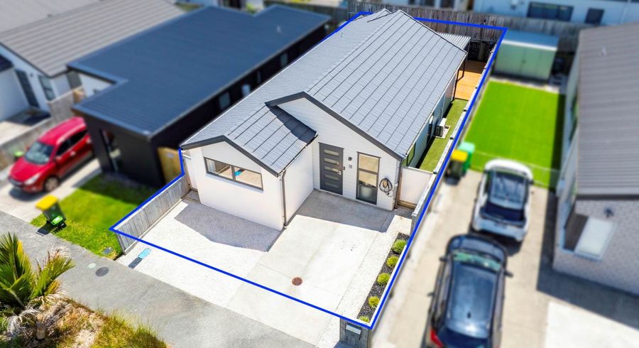  at 18 Houhora Street, Westgate, Waitakere City, Auckland