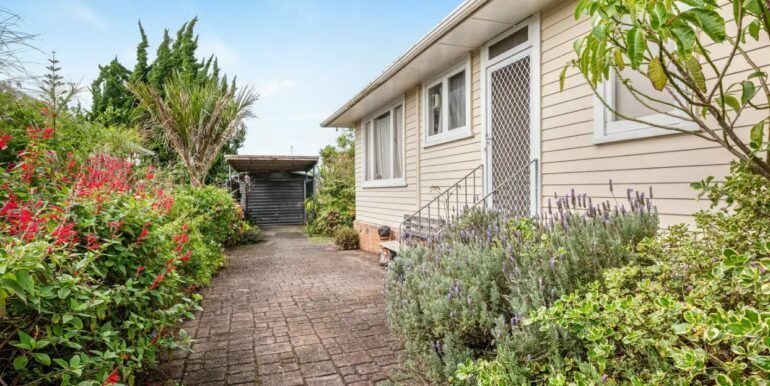  at 14 Ward Crescent, Te Atatu Peninsula, Waitakere City, Auckland