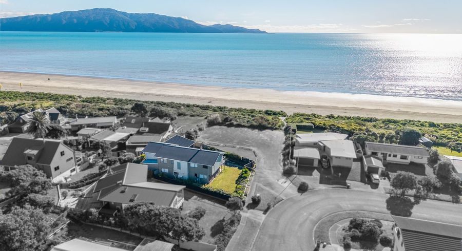  at 31 Oratia Street, Waikanae Beach, Kapiti Coast, Wellington