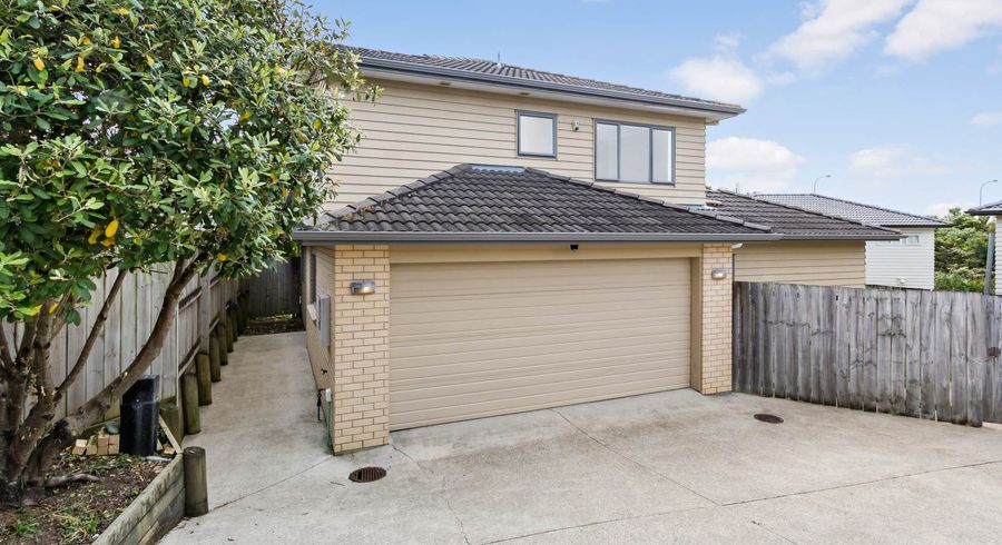  at 41 Clover Drive, Henderson, Auckland