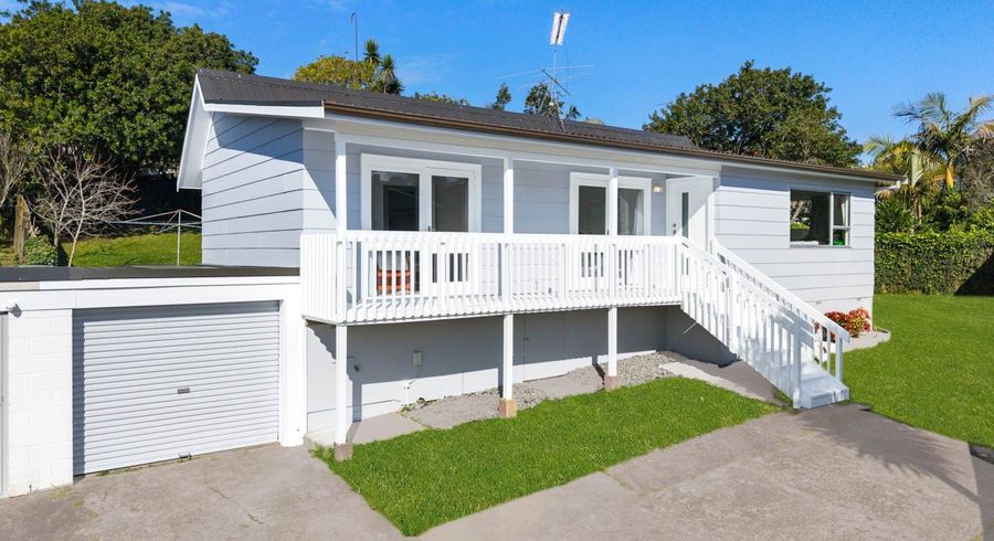  at 99B Oaktree Avenue, Browns Bay, North Shore City, Auckland