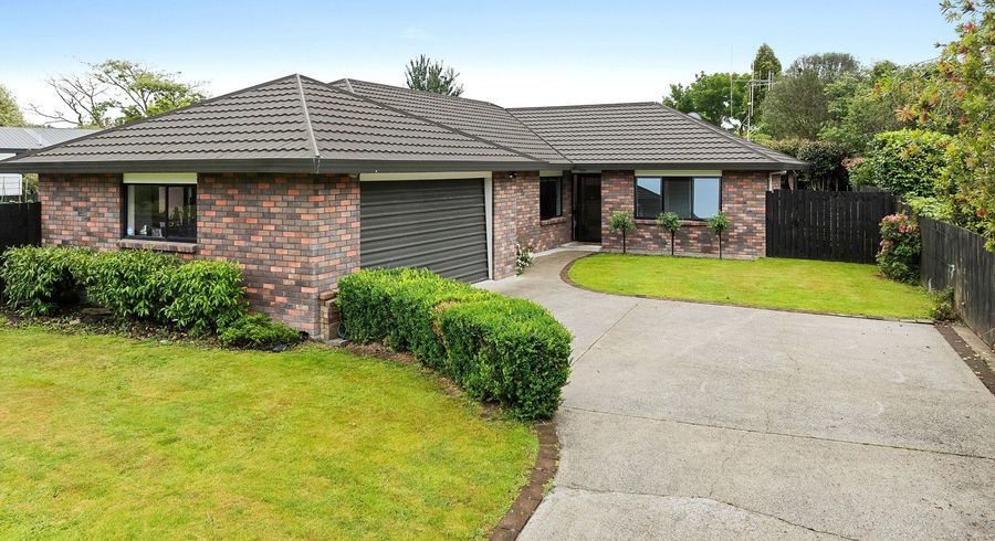  at 21 Commodore Avenue, Flagstaff, Hamilton