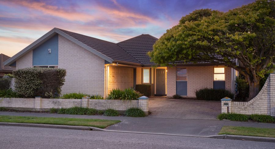  at 43 Aston Drive, Waimairi Beach, Christchurch