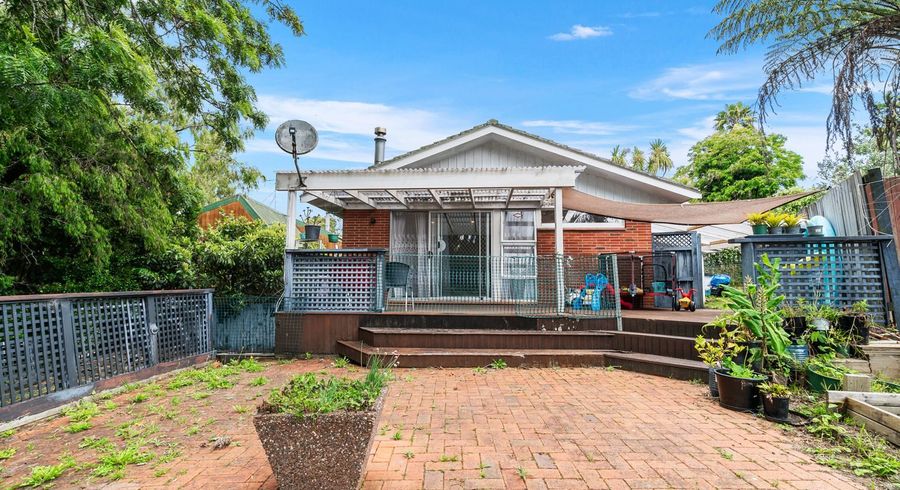  at 1/10 Rotoiti Avenue, Pakuranga Heights, Manukau City, Auckland