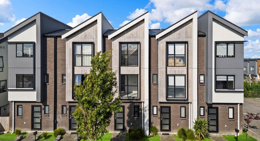  at 3/36 Westgate Drive, Westgate, Waitakere City, Auckland