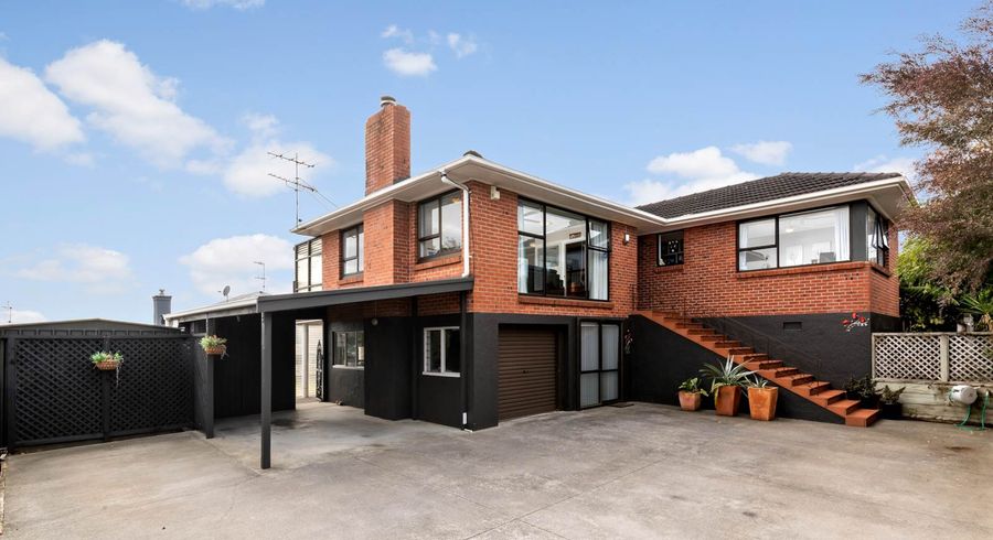  at 47 Rodney Street, Howick, Auckland