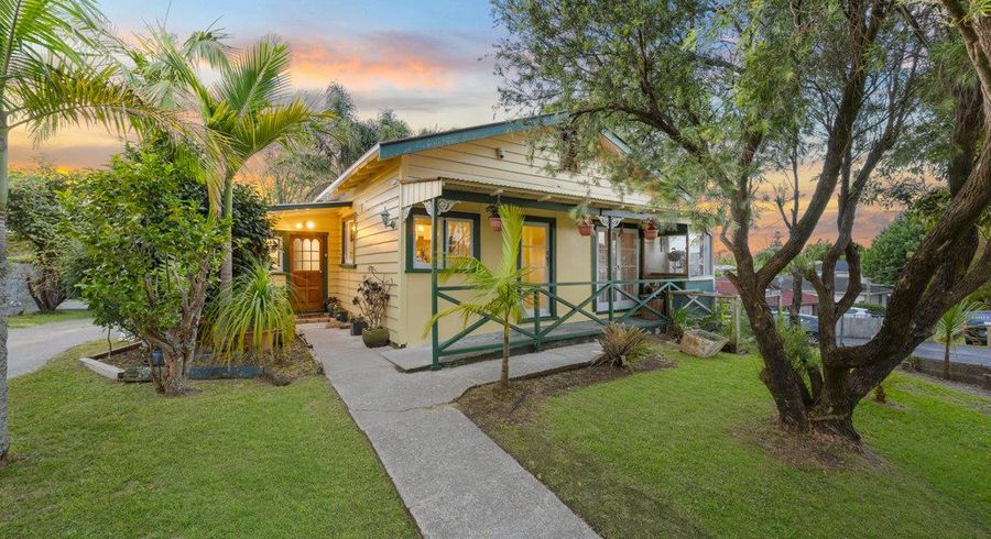  at 14 Mcleod Road, Henderson, Waitakere City, Auckland