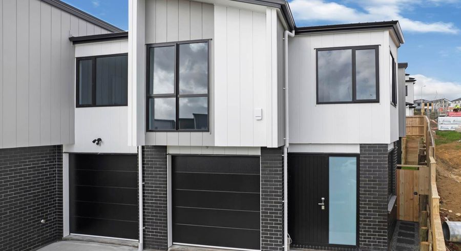 at 32B Hearth Street, Flat Bush, Manukau City, Auckland