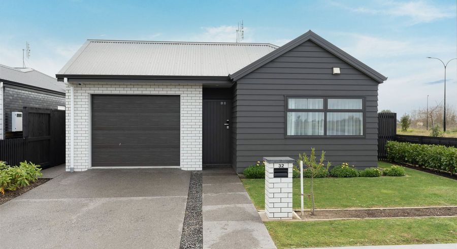  at 32 Couldsack Avenue, Chartwell, Hamilton