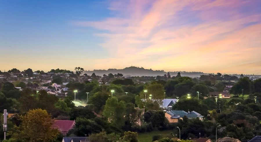  at 1/55 Lewisham Street, Highland Park, Manukau City, Auckland