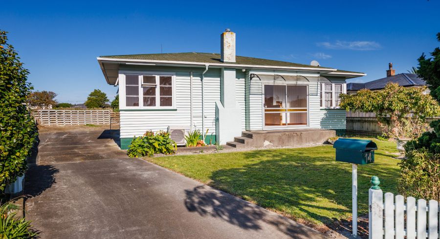  at 14 Belvedere Crescent, Takaro, Palmerston North, Manawatu / Whanganui