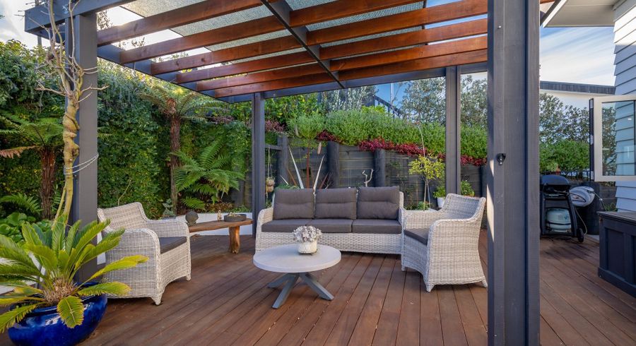  at 6 Heemskerck Place, Britannia Heights, Nelson