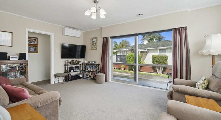  at 15 Riversdale Road, Clouston Park, Upper Hutt
