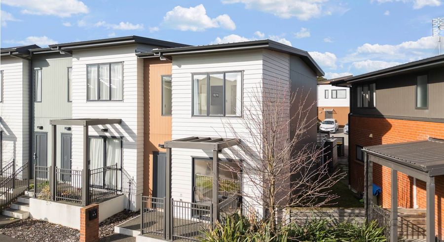  at 34 Mahalo Avenue, Wiri, Manukau City, Auckland