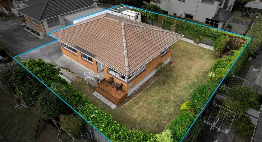  at 3/39 Eversleigh Road, Belmont, Auckland