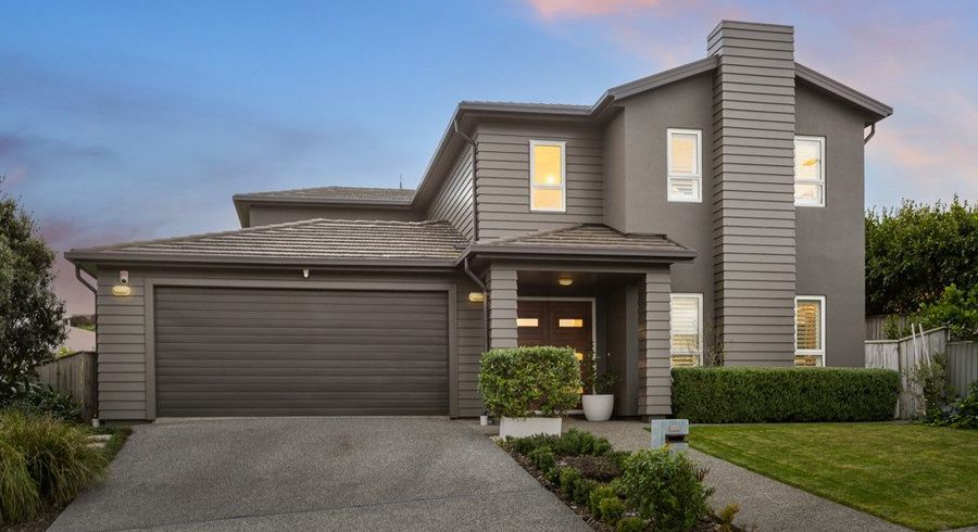  at 14 Paparoa Crescent, Aotea, Porirua, Wellington