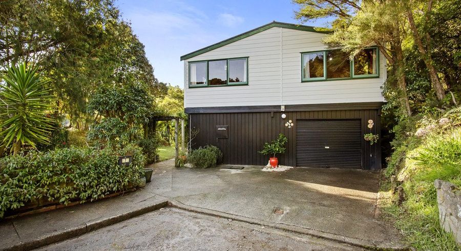  at 7 Ngahere Street, Stokes Valley, Lower Hutt, Wellington