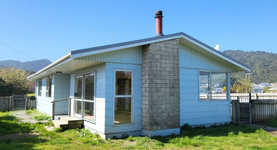  at 24 Ward Street, Cobden, Grey, West Coast