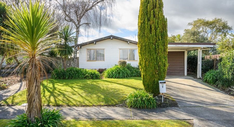  at 9 Alma Place, Milson, Palmerston North, Manawatu / Whanganui