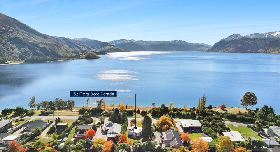  at 32 Flora Dora Parade, Wanaka