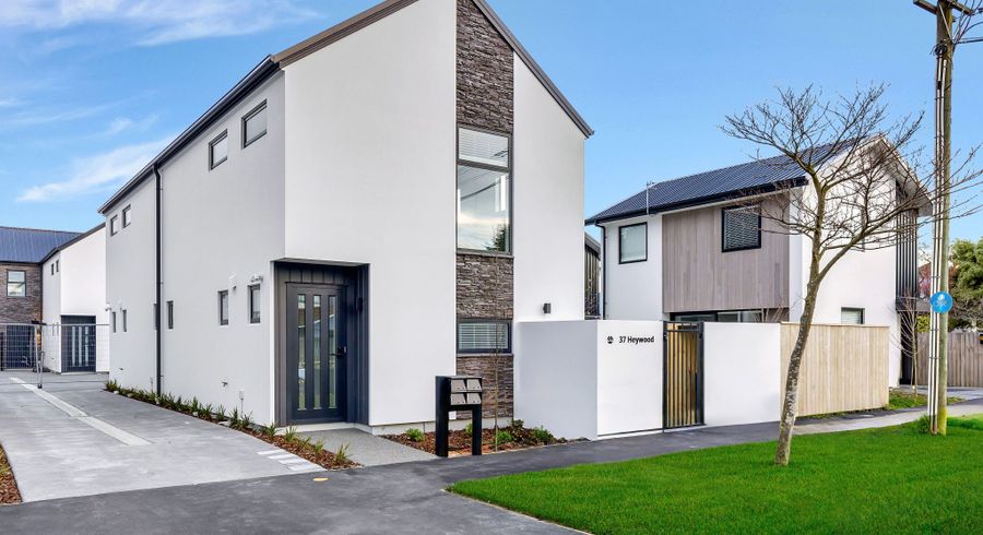  at 1/37 Heywood Terrace, Richmond, Christchurch