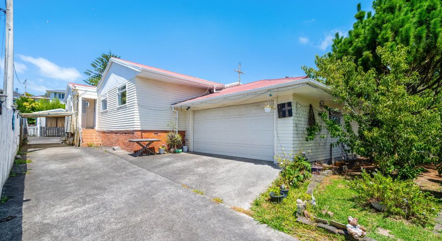  at 26 Valonia Street, New Windsor, Auckland City, Auckland