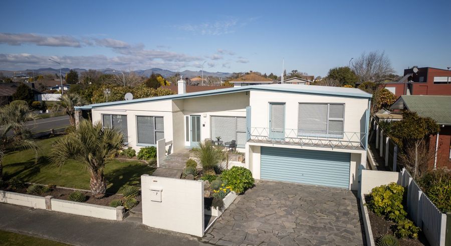  at 7 Rosedale Place, Avonhead, Christchurch City, Canterbury