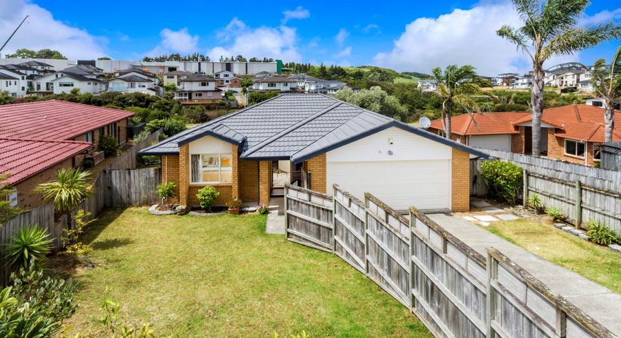  at 12 Buncrana Place, Pinehill, Auckland