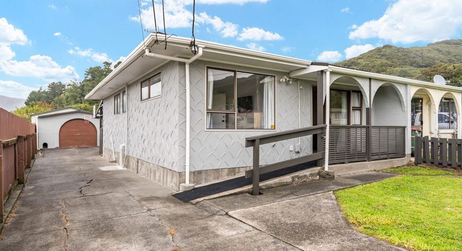  at 5a Maire Street, Wainuiomata, Lower Hutt, Wellington