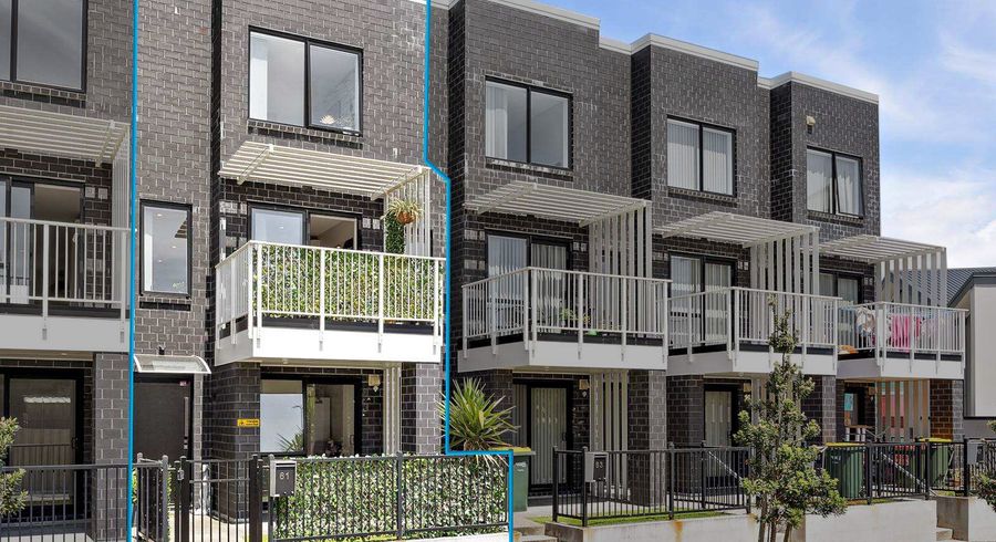  at 61 Weir Lane, Silverdale, Rodney, Auckland