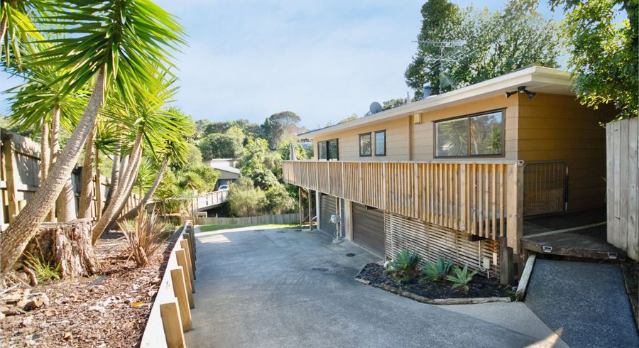  at 2/47 Flaxdale Street, Birkdale, North Shore City, Auckland