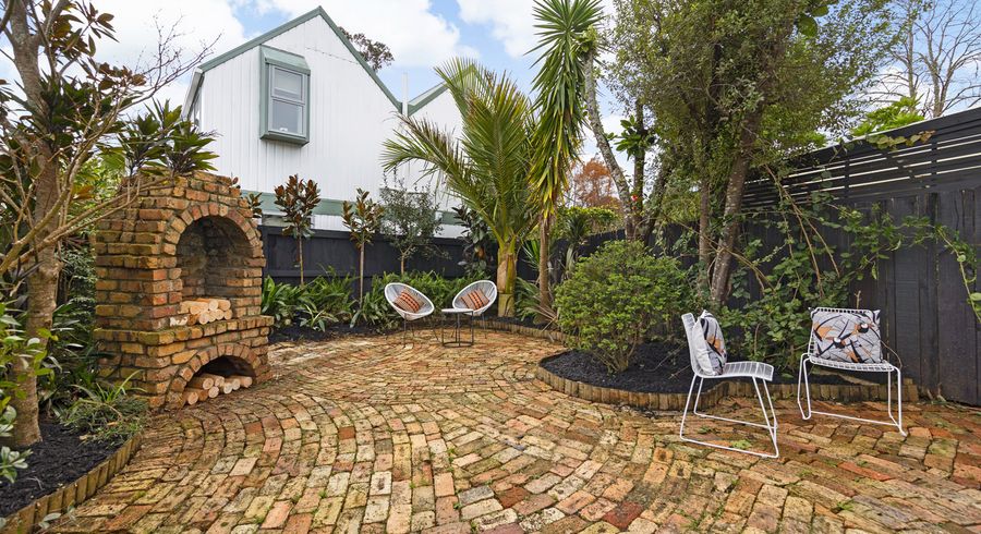  at 2/65 Woodward Road, Mount Albert, Auckland